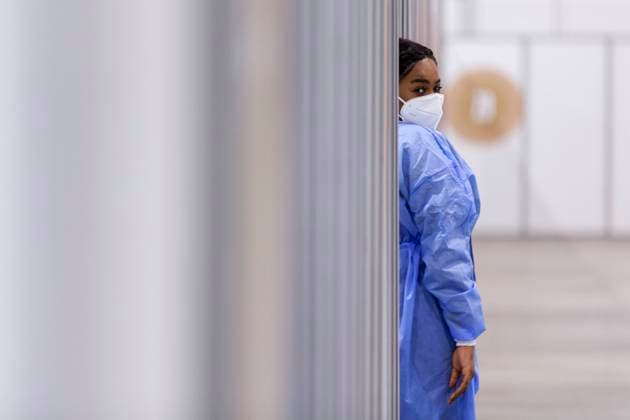 The largest vaccination center against CVD in the entire country has just opened its doors. It will be possible to vaccinate more than 1000 people per day. At the moment, the vaccine from the AstraZenaca laboratory is administered there.  NicolasxLandemardx xLexPictorium LePictorium_0242179