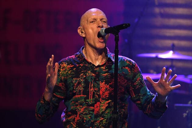 MIDNIGHT OIL MAKARRATA LIVE SYDNEY, Peter Garrett performs with Midnight Oil during a warm-up show ahead of their Makarrata Project tour, at the Enmore Theatre, in Sydney, Thursday, February 25, 2021. ( NO ARCHIVING, EDITORIAL USE ONLY, NO USE IN BOOKS WITHOUT CONSENT SYDNEY NSW AUSTRALIA  Copyright: xDANxHIMBRECHTSx 20210225001523164551