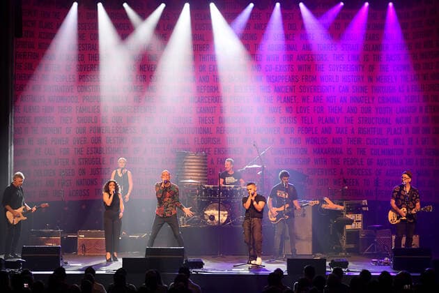 MIDNIGHT OIL MAKARRATA LIVE SYDNEY, Midnight Oil perform First nation with Leah and Liz Flanagan and Tasman Keith during a warm-up show ahead of their Makarrata Project tour, at the Enmore Theatre, in Sydney, Thursday, February 25, 2021. ( NO ARCHIVING, EDITORIAL USE ONLY, NO USE IN BOOKS WITHOUT CONSENT SYDNEY NSW AUSTRALIA  Copyright: xDANxHIMBRECHTSx 20210225001523166753