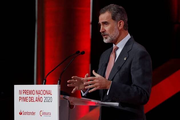 News Bilder des Tages Spain s King Felipe VI delivers a speech as he chairs the awarding ceremony held to hand in the Prize to the Small and Medium Business of the Year 2020 at Santander bank headquarters in Madrid, central Spain, 26 February 2021. The event is organized by Santander bank and Spain s Chamber of Commerce. J.J. Guillén POOL King Felipe hands in Prize to the Small and Medium Business of the Year 2020 !ACHTUNG: NUR REDAKTIONELLE NUTZUNG!  Copyright: xJ.J.xGuillénx GRAF4544 20210226-637499417838430261
