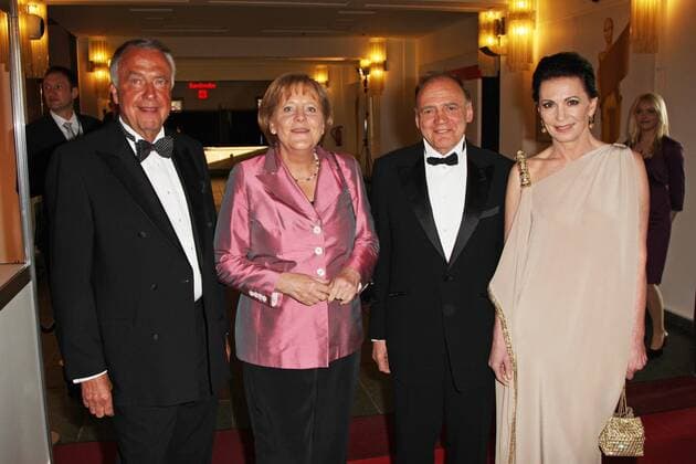 Deutscher Filmpreis 2010 Bernd Neumann, Angela Merkel, Bruno Ganz und Iris Berben - Deutscher Filmpreis 2010 - Deutsche Filmakademie verleiht im Friedrichstadtpalast in Berlin. Copyright: Eventpress Radke Datum: 23.04.2010 *** German Film Award 2010 Bernd Neumann, Angela Merkel, Bruno Ganz and Iris Berben German Film Award 2010 German Film Academy awards at Friedrichstadtpalast in Berlin Copyright Eventpress Radke Date 23 04 2010 Copyright: xEventpressxRadkex