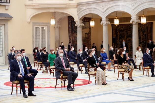(From left) Spanish Culture and Sports Minister, Jose Manuel Rodriguez Uribes; Spain s King Felipe VI and Queen Letizia attend 2018 Spanish National Sports Awarding Ceremony at Pardo Palace, in Madrid, Spain, 02 March 2021. Spain s Royal couple gives 2018 Spanish National Sports Awards 2018 !ACHTUNG: NUR REDAKTIONELLE NUTZUNG!  Copyright: xEmilioxNaranjox GRAF6474 20210302-637502891424465666