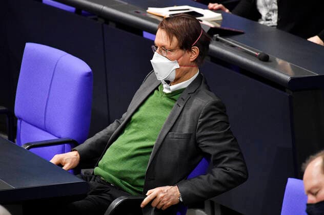 Karl Lauterbach at the 215 session of the German Bundestag in the Reichstag building Berlin, 04 03 2021 Foto:xF.xKernx xFuturexImage