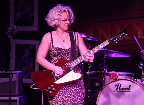 Entertainment Themen der Woche KW09 BOCA RATON - MARCH 04: Samantha Fish performs at The Funky Biscuit on March 4, 2021 in Boca Raton, Florida. Copyright: xmpi04 MediaPunchx