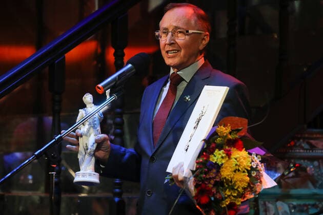 ST PETERSBURG, RUSSIA - MARCH 8, 2021: Actor, director Nikolai Burlyayev speaks at the 11th Andrei Mironov Figaro Russian National Acting Award ceremony at Andrei Mironov Russian Enterprise Theater. Alexander Demianchuk TASS  TS0F8E0F