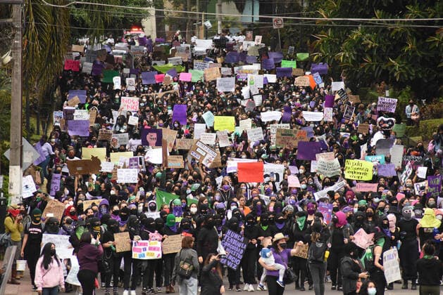 March 8, 2021: Thousands of womans protests on the streets ox Xalapa to conmemorate the woman s day. Some of the protesters break some government offices. - ZUMAqp1_ 20210308_zip_qp1_002 Copyright: xHectorxAdolfoxQuintanarxPerezx
