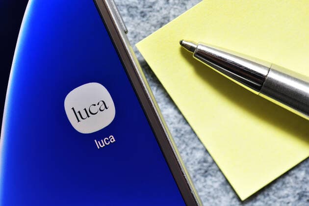 Luca App on a mobile phone ** NUR FUER REDAKTIONELLE ZWECKE ** EDITORIAL USE ONLY **