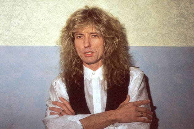 David Coverdale von Whitesnake bei einem Pressetermin im Brown s Hotel. London, 12.08.1990 *** David Coverdale of Whitesnake at a press event at Brown s Hotel London, 12 08 1990 Foto:xR.xKeuntjex xFuturexImage