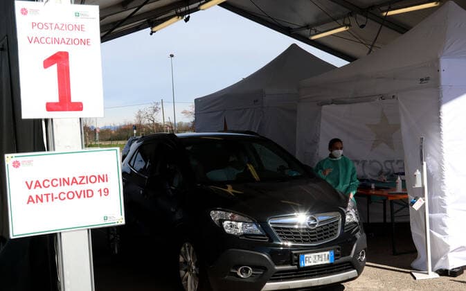 photo ipp clemente marmorino milan 15 03 2021 coronavirus emergency covid 19 inauguration of the first drive through for tampons converted into a vaccine garrison in the photo the location of a drive through vaccine campaign drive throu  0