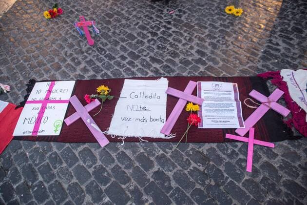 March 15, 2021, Barcelona, Spain: Placards and crosses lie on the ground during the demonstration..The collective of Mexican women in Barcelona, Mexican Fury (Furia Mexicana) have convened in front of the town hall as they protest against feminicide and sexist violence in Mexico and paid tribute to various victims of feminicide in Mexico in the last year. Barcelona Spain - ZUMAs197 20210315_zaa_s197_129 Copyright: xThiagoxPrudenciox