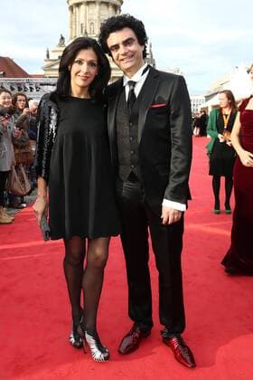 Rolando Villazon and wife Lucia on the Red Carpet at the ECHO Klassik 2012 award ceremony at the Konzerthaus Berlin on the Gendarmenmarkt in the heart of Berlin. Copyright: xEventpressxHerrRax
