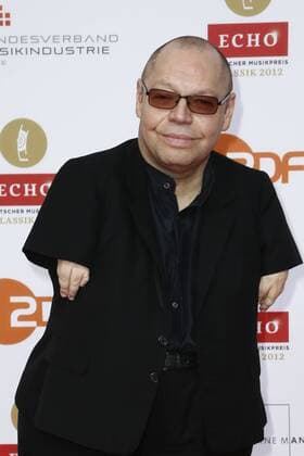 Thomas Quasthoff on the Red Carpet at the ECHO Klassik 2012 award ceremony at the Konzerthaus Berlin on the Gendarmenmarkt in the heart of Berlin Copyright: xEventpressxHerrRax