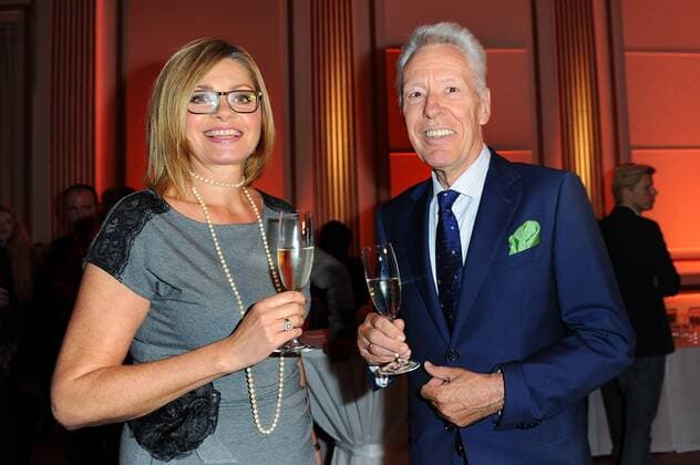 Maren Gilzer mit ihrem noch Ehemann Egon F. Freiheit Empfang zu der Gruendung des neuen Zentrums und Studiengangs Modemarketing an der Business School Berlin Potsdam in der Villa Siemens Berlin Lankwitz Dahlem *** Maren Gilzer with her still husband Egon F Freiheit Reception for the foundation of the new center and course of studies Fashion Marketing at the Business School Berlin Potsdam in the Villa Siemens Berlin Lankwitz Dahlem Copyright: xEventpressxRexx