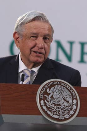 Mexico’s President Andres Manuel Lopez Obrador During A Press Conference MEXICO CITY, MEXICO - MARCH 17: Mexico’s president Andres Manuel Lopez Obrador, gestures during his daily morning briefing, to speak about apply Covid-19 vaccine to elderly in Mexico, at National Palace. on March 17, 2021 in Mexico City, Mexico. Copyright: xIsmaelxRosasx EYEPIXGROUP_IR_17032021_4985