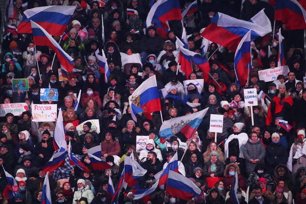 Moskau, Wladimir Putin bei Konzert zum 7. Jahrestag der Krim-Annexion MOSCOW, RUSSIA - MARCH 18, 2021: Spectators at a concert marking the 7th anniversary of the reunification of the Republic of Crimea and the city of Sevastopol with Russia, at Luzhniki Stadium. Vyacheslav Prokofyev TASS  TS0F9C8F
