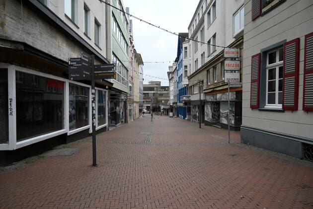 18 03 2021, Recklinghausen, pedestrian zone in the city center Photo by Maik Hölter TEAM2 Recklinghausen North Rhine Westphalia Germany Team2