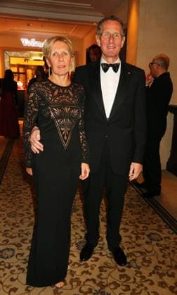 Bert Ruerup mit Frau Brigitte beim - Bundespresseball 2015 - im Hotel Adlon in Berlin *** Bert Ruerup with wife Brigitte at the Federal Press Ball 2015 at the Hotel Adlon in Berlin Copyright: xEventpressxHerrmannx