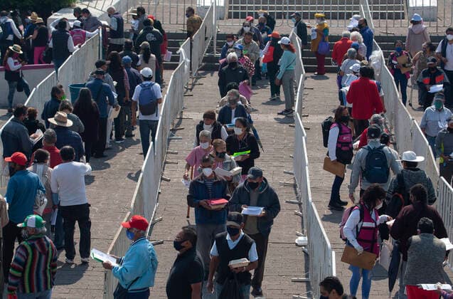March 19, 2021, Nezahualcoyotl, Estado De Mexico, USA: Friday, March 19, 2021. Thousands of older adults arrived at 5:00 am in the municipality of Nezahualcoyotl in the State of Mexico to receive the free Chinese CanSino vaccine against Covid-19. ANTONIO NAVA PI Nezahualcoyotl USA - ZUMAp124 20210319_zaa_p124_009 Copyright: xAntonioxNavax