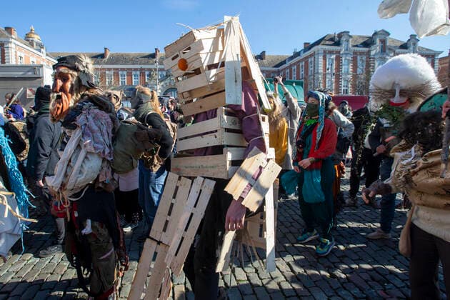 Illustration picture shows the Carnaval Sauvage at the Vossenplein place du jeu de Balle in the Brussels Marollen Marolles neighbourhood, Saturday 20 March 2021.  NICOLASxMAETERLINCK 2675963