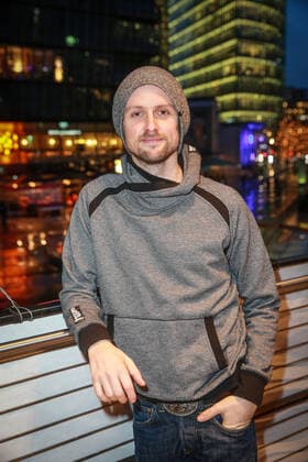 Axel Schreiber gestorben Axel Schreiber Deutschlandpremiere des IMAX-Dokumentarfilms A BEAUTIFUL PLANET ? Ein IMAX 3D-Erlebnis in Berlin Nach all den Partys und Events auf der Berlinale zeigen wir mit A BEAUTIFUL PLANET einen Film, der einen ganz ungewöhnlichen Blick auf unseren Planeten zeigt und den Zuschauern klar macht, wie wichtig es ist, unsere Erde zu schützen. *** Axel Schreiber German premiere of the IMAX documentary A BEAUTIFUL PLANET An IMAX 3D experience in Berlin After all the parties and events at the Berlinale, we are showing A BEAUTIFUL PLANET, a film that takes a very unusual look at our planet and makes viewers realise how important it is to protect our earth. Copyright: xEventpressxFuhrx