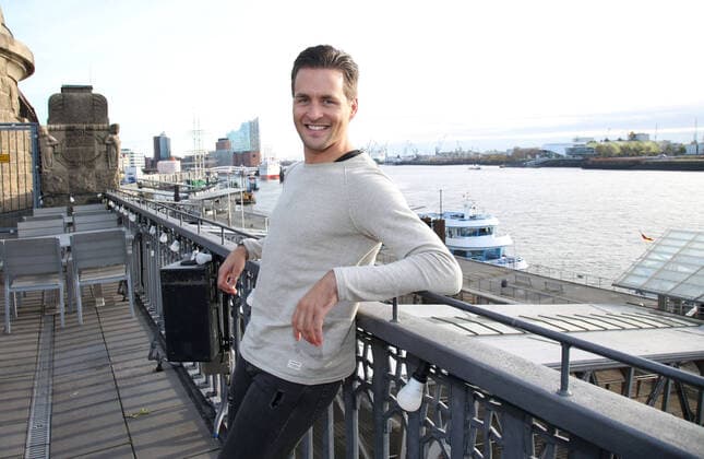 Alexander Klaws, Semmel Concerts, Seaside Touring and a s s concerts once again cordially invited to a joint press lunch in Hamburg at the Hard Rock Cafe Hamburg. Copyright: xEventpressxxrhx