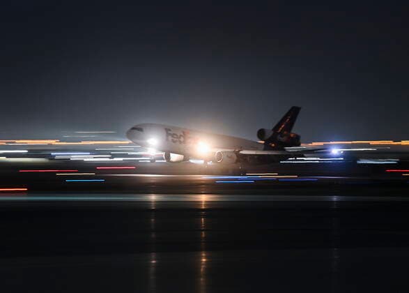 March 24, 2021, Toronto, on, Canada: A FedEx plane lands carrying 255,600 doses of the Moderna COVID-19 vaccine which came from Europe during the COVID-19 pandemic at Pearson International Airport in Toronto on Wednesday, March 24, 2021. Toronto Canada  - ZUMAc35_ 20210324_zaf_c35_005 Copyright: xNathanxDenettex