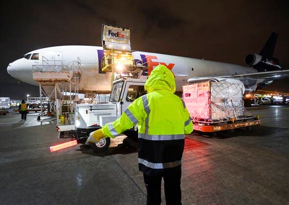March 24, 2021, Toronto, on, Canada: FedEx workers offload a plane carrying 255,600 doses of the Moderna COVID-19 vaccine which came from Europe during the COVID-19 pandemic at Pearson International Airport in Toronto on Wednesday, March 24, 2021. Toronto Canada  - ZUMAc35_ 20210324_zaf_c35_014 Copyright: xNathanxDenettex
