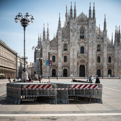 Milan - Covid-19 - Red zone confirmed in Lombardy. the half-empty city center. Editorial Usage Only  Copyright: xSTEFANOxDExGRANDISx xIPAx