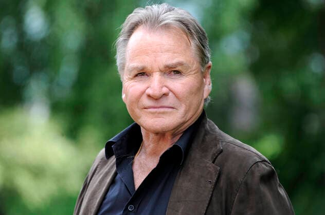Nach Tumor-OP: Sorge um Serienstar Fritz Wepper. Archivfoto: Fritz WEPPER,GER,Schauspieler,Portraet.Querformat Settermin Franzi -eine bayerische Kleinstadtkomoedie am 20.07.2009. *** After tumor OP worry about series star Fritz Wepper archive photo Fritz WEPPER,GER,actor,portraet landscape format set date Franzi a Bavarian small town comedy on 20 07 2009