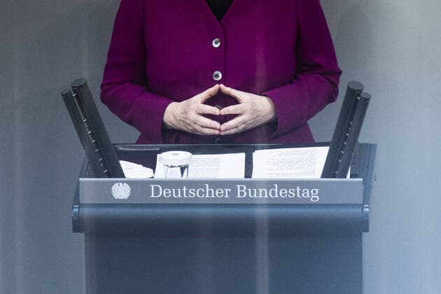 Angela Merkel, Bundeskanzlerin, aufgenommen im Rahmen einer Regierungserklaerung im Deutschen Bundestag in Berlin, 25.03.2021. Bundeskanzlerin Merkel spricht in ihrer Regierungserklaerung ueber den Europaeischen Rat sowie zu den Beschluessen der Ministerpraesidentenkonferenz zur Bewaeltigung der Corona-Pandemie. Berlin Deutschland *** Angela Merkel, German Chancellor, recorded during a government statement in the German Bundestag in Berlin, 25 03 2021 Chancellor Merkel speaks in her government statement about the European Council as well as about the decisions of the Conference of Ministers to deal with the Corona Pandemic Berlin Germany Copyright: xFlorianxGaertner photothek.dex
