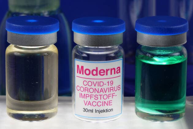 Symbolbild Coronaserum-Impfstoffdosen Corona-Impfstoff *** Symbol image Coronaserum vaccine doses Corona vaccine