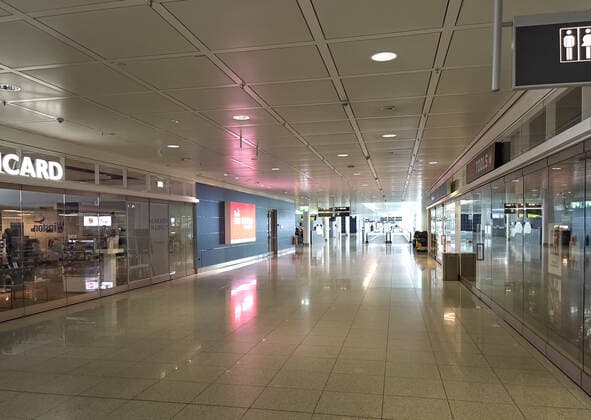 Empty Munich Airport , menschenleer in Munich, Germany on March 27, 2021.