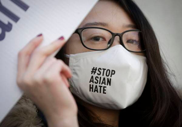 (210328) -- VANCOUVER, March 28, 2021 -- A woman attends a Stop Asian Hate rally in Vancouver, British Columbia, Canada, on March 28, 2021. Hundreds of people took part in the rally against the racism toward Asians here on Sunday. (Photo by Xinhua) CANADA-VANCOUVER-RALLY-STOP ASIAN HATE LiangxSen 