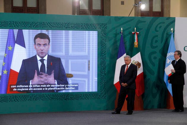 Generation Equality Forum in Mexico City MEXICO CITY, MEXICO, MARCH 29: Mexico™s President Andres Manuel Lopez Obrador holds a virtual meeting with the President of France, Emmanuel Macron during a press conference as part of the inauguration of the Equality Generation Forum at National Palace on March 29, 2021 in Mexico City, Mexico. Copyright: xLuisxBarronx EYEPIXGROUP_LB_29032021_5584