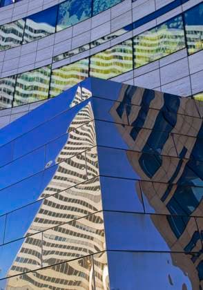 Reflections on the glass facade of the building complex Koe Bogen, Germany, North Rhine Westphalia, Lower Rhine, Dusseldorf BLWS640289 Copyright: xblickwinkel S.xZiesex