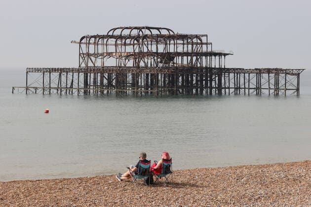 News Themen der Woche KW13 Bilder des Jahres 2021, News 03 März News Bilder des Tages . 31 03 2021. Brighton , United Kingdom. Hot weather continues.  xStephenxLockx xi-Imagesx IIM-22094-0006