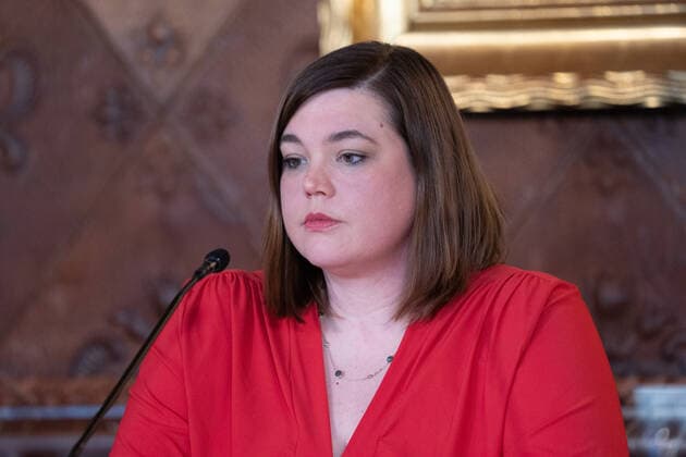 Hamburg Senate announces night-time curfews for Hamburg Press conference at City Hall Senate decides on additional measures to contain the spread of coronavirus in Hamburg Second Mayor Katharina Fegebank Hambu