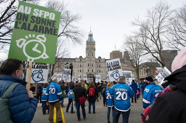 March 31, 2021, QUEBEC, PQ, Canada: Hundreds of union workers of the public sector demonstrate to get better offers from the government, Wednesday, March 31, 2021 at the legislature in Quebec City. QUEBEC Canada  - ZUMAc35_ 20210331_zaf_c35_019 Copyright: xJacquesxBoissinotx