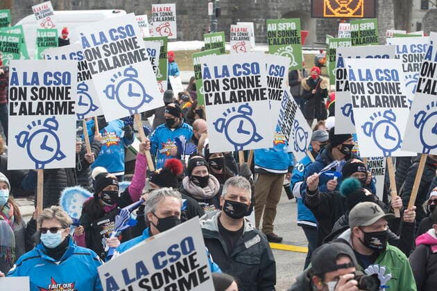 March 31, 2021, QUEBEC, PQ, Canada: Hundreds of union workers of the public sector demonstrate to get better offers from the government, Wednesday, March 31, 2021 at the legislature in Quebec City. QUEBEC Canada  - ZUMAc35_ 20210331_zaf_c35_020 Copyright: xJacquesxBoissinotx