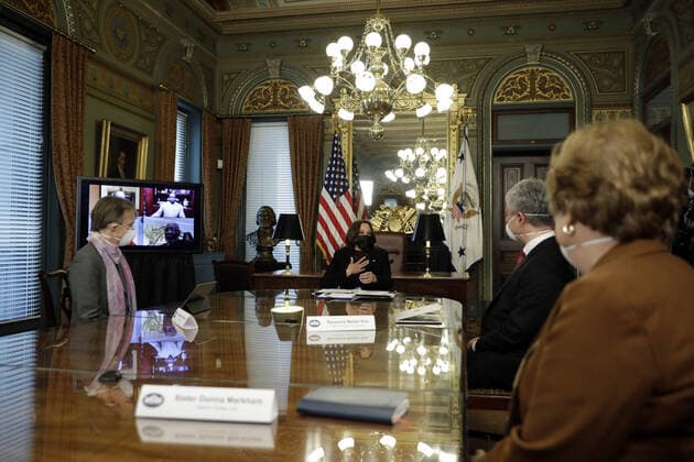 U.S. Vice President Kamala Harris holds a roundtable discussion with faith leaders on their efforts to encourage communities to take the COVID-19 vaccine at the White House on Wednesday, March 31, 2021 in Washington, DC.  WASP2021033104 YurixGripas