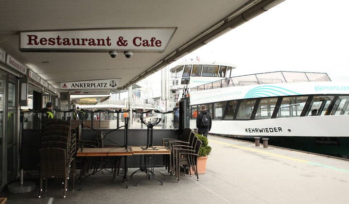 Gastronomy closed during the lockdown at the Port of Hamburg Altona Hamburg