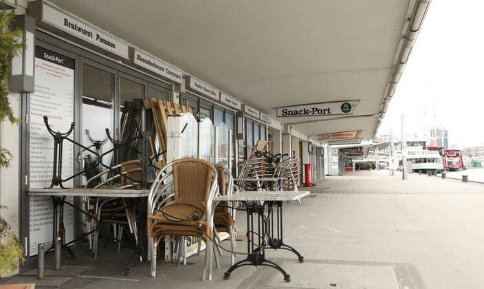 Gastronomy closed during the lockdown at the Port of Hamburg Altona Hamburg