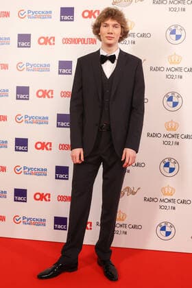 MOSCOW, RUSSIA â€“ APRIL 2, 2021: Pianist Ivan Bessonov poses for a photograph before the 4th BraVo music awards ceremony at the Bolshoi Theatre. BraVo is an international professional music award presented to artists for their contribution to classical art and popular music. Vyacheslav Prokofyev TASS  TS0FB53C