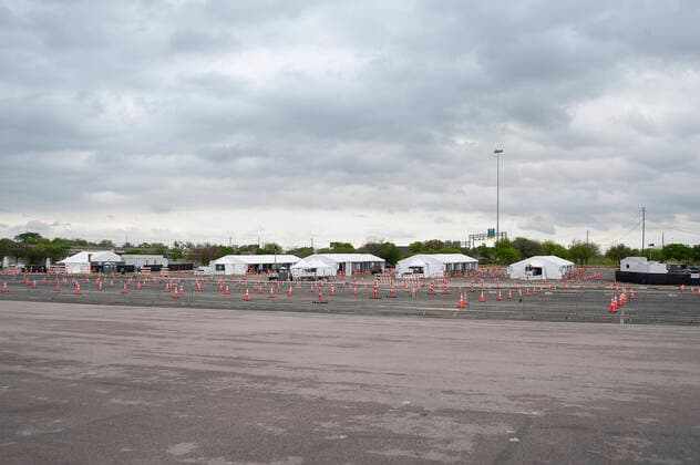 April 03, 2021: Mass drive-thru COVID-19 vaccination site at the Toney Burger Activity Center. Austin, Texas. CSM. Austin United States of America - ZUMAc04_ 1001932923st Copyright: xMarioxCantux