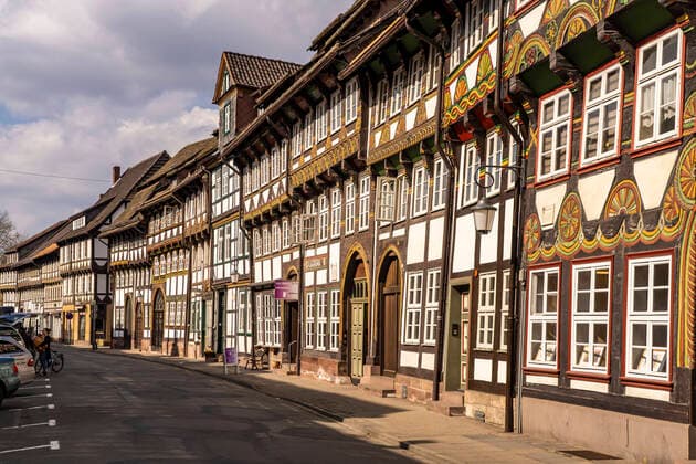 Einbeck Row with timbered houses in Tiedexer Straße, Einbeck, district Northeim, Lower Saxony, Germany Street Tiedexer Straße with timbered houses in Einbeck, district Northeim, Lower Saxony, Germany