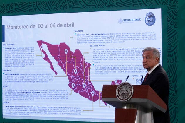 President of Mexico Press Conference Ahead Of Gubernatorial Campaigns MEXICO CITY, MEXICO - APRIL 5: The President of Mexico, Andres Manuel Lopez Obrador, speaks during briefing press conference and he spoke about the begin political campaign to governors Elections at National Palace on April 5, 2021 in Mexico City, Mexico. Copyright: xLuisxBarronx EYEPIXGROUP_LB_05042021_5756