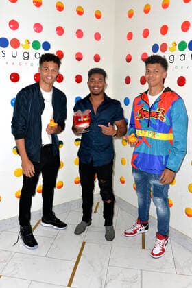 Cameron Armstrong and JNA at the pre dinner of virtual concert of JNA at Sugar Factory Los Angeles, 05 04 2021 Foto:xD.xStarbuckx xFuturexImage
