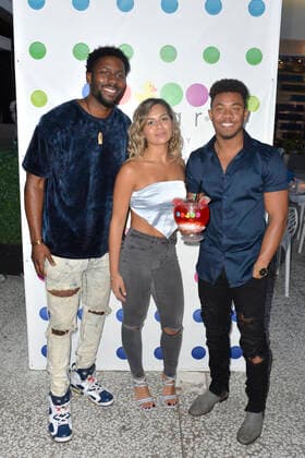 Derrick Henry, Amber M. and Cameron Armstrong at the pre dinner of virtual concert of JNA at Sugar Factory Los Angeles, 05 04 2021 Foto:xD.xStarbuckx xFuturexImage
