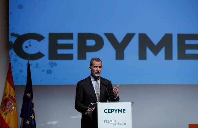 Spain s King Felipe VI delivers a speech as he chairs the 7th Confederation of Medium and Small Enterprises (CEPYME) awarding ceremony at Reina Sofia Museum, in Madrid, Spain, 08 April 2021. Spain s Felipe VI chairs Spanish Confederation of Medium and Small Enterprises Awarding ceremony !ACHTUNG: NUR REDAKTIONELLE NUTZUNG!  Copyright: xEmilioxNaranjox GRAF9905 20210408-637534856533090019