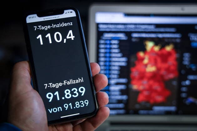 Coronavirus in Germany Covid 19 Dashboard of the Robert Koch Institute 09 04 2021 Robert Koch Institute 7 days Incidence 110.4 7 days Number of cases 91 839 COVID 19 cases 2 956 316 Addition of 25 464 compared